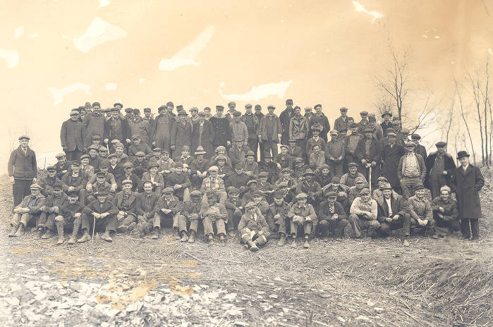 1931 Unemployed River Bank Workers 