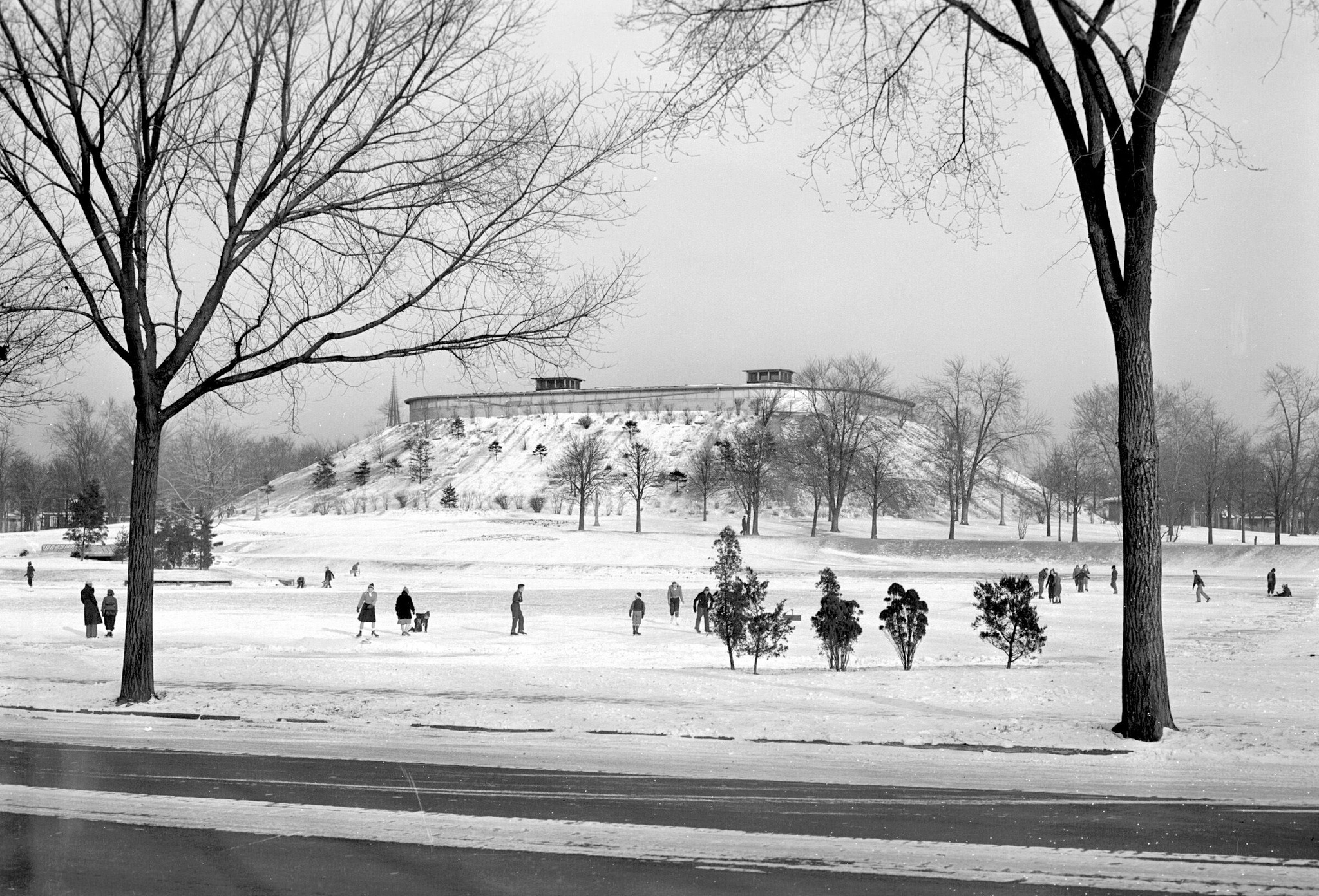 1940 Reservoir Park ice skating