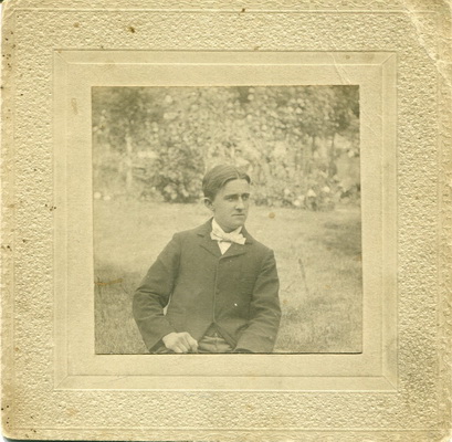 Historical photo or portrait