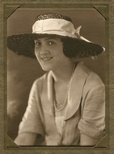 Historical photo or portrait