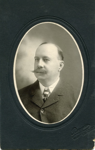 Historical photo or portrait