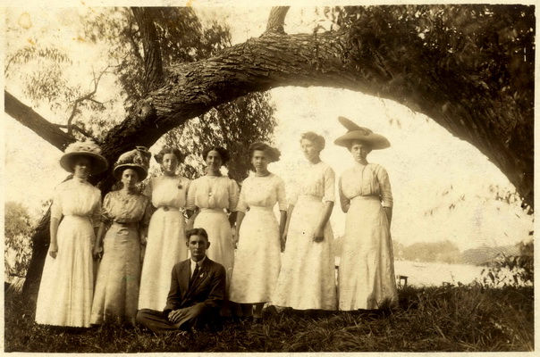 Historical photo or portrait